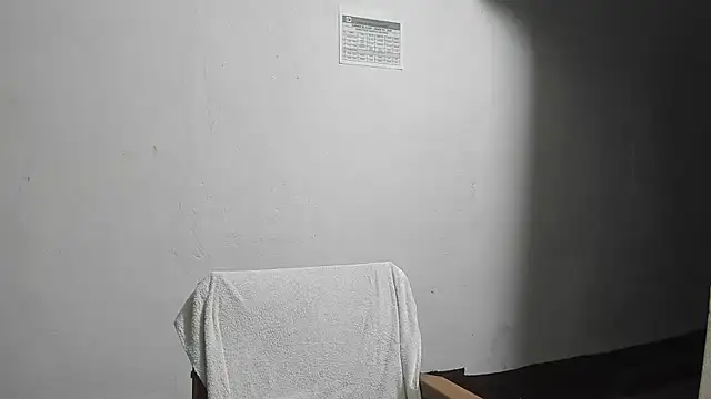 tetasgrandes karol online show from March 22, 12:25 am