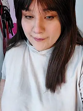 ItsNaiixa online show from November 1, 8:44 pm