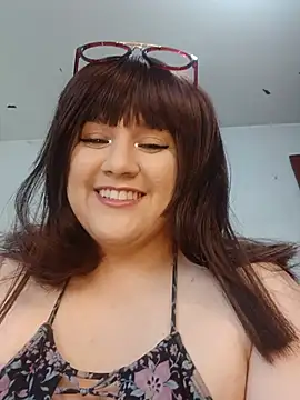ItsNaiixa online show from July 30, 9:25 pm