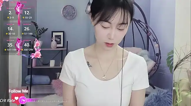 Lisa-s online show from February 12, 3:07 am