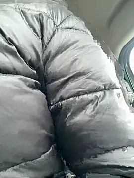 Snapshot of KateRedgar chatting on March 12, 9:15 am KateRedgar online show from March 12, 9:15 am