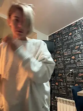 tanyagrey online show from October 31, 6:47 am