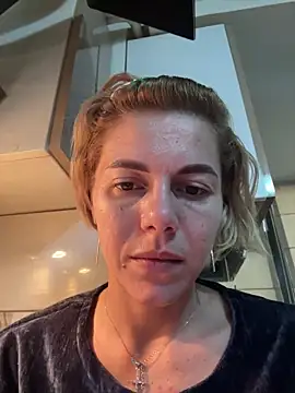 tanyagrey online show from November 14, 7:07 am