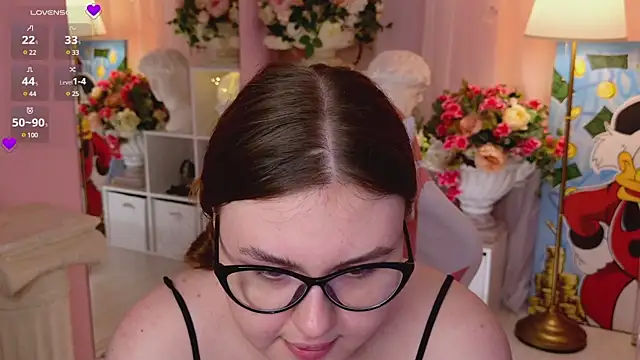 Mia  Peach online show from January 11, 5:18 pm