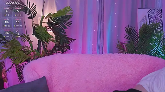 Mia  Peach online show from March 9, 4:49 am