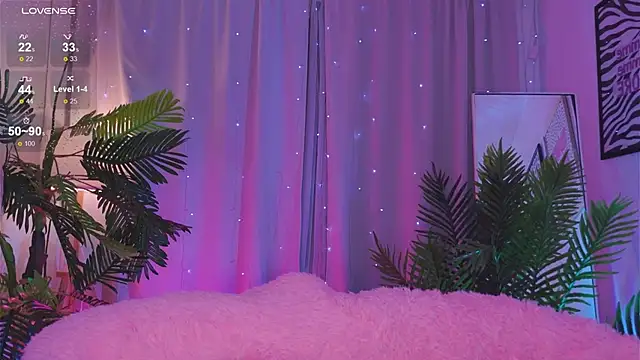 Mia  Peach online show from March 10, 4:49 am