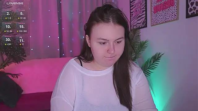 Mia  Peach online show from March 20, 3:02 am