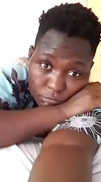 Snapshot of laviedavi chatting on March 10, 2:59 pm laviedavi online show from March 10, 2:59 pm