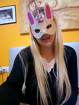 lamorbosa37 online show from December 2, 10:01 pm