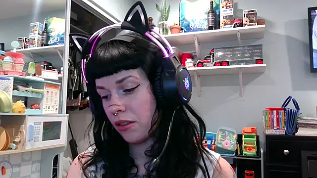 Marcelinegoddess online show from February 7, 6:03 am