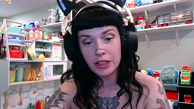 Marcelinegoddess online show from February 24, 4:16 am