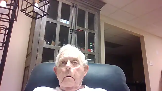 bootlegmanz online show from December 14, 2:28 am