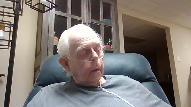 bootlegmanz online show from April 16, 3:35 pm