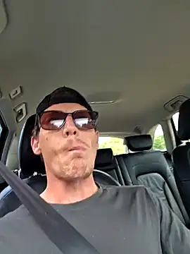 TheSouthernKing online show from October 11, 9:41 am