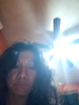 miicheele32 online show from November 6, 10:38 am