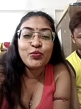 LAVERNIYA  online show from October 8, 2:58 pm