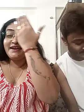 LAVERNIYA  online show from October 11, 10:58 am