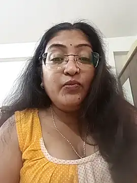 LAVERNIYA  online show from November 27, 7:54 am