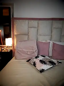 atheneacruize online show from November 19, 7:58 pm