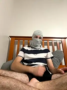 Snapshot of TheBestbrando88 chatting on November 4, 12:43 am TheBestbrando88 online show from November 4, 12:43 am