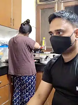 IND COUPLE1 online show from February 20, 4:25 pm