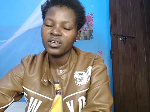 TrishaKalid online show from February 10, 7:23 am