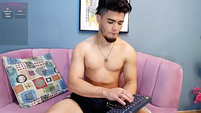 dante fox  online show from January 3, 2:54 am