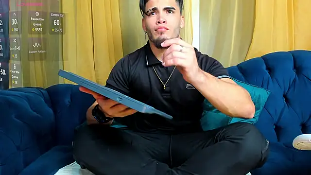 dante fox  online show from March 11, 3:16 am