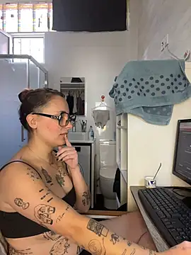 Hawitxui online show from October 28, 11:47 am