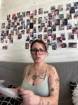 Hawitxui online show from April 16, 2:29 pm