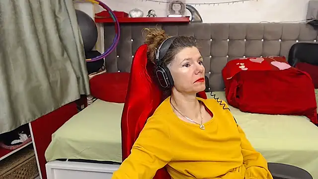 Snapshot of kellyterapy chatting on October 18, 10:10 pm kellyterapy online show from October 18, 10:10 pm