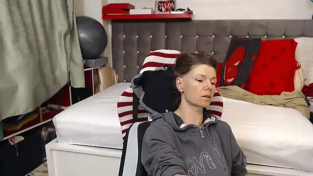 kellyterapy online show from May 16, 12:29 am