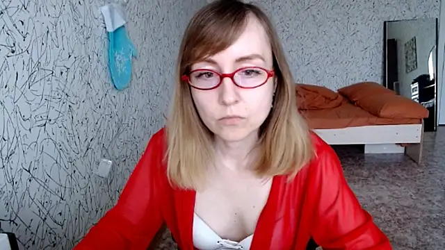 Athena Richards online show from June 11, 9:51 am