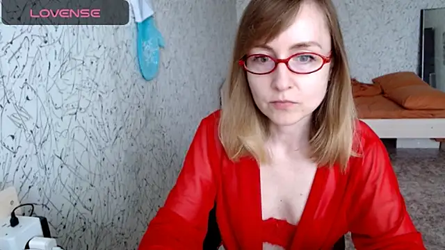 Athena Richards online show from June 16, 9:12 am