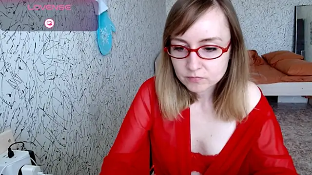 Athena Richards online show from June 19, 9:24 am