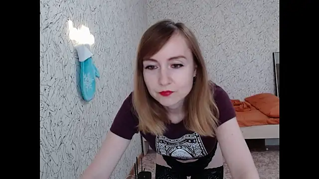 Athena Richards online show from July 16, 4:24 pm