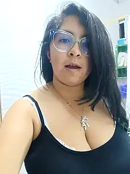  Angelinaandrade  online show from September 30, 1:10 am