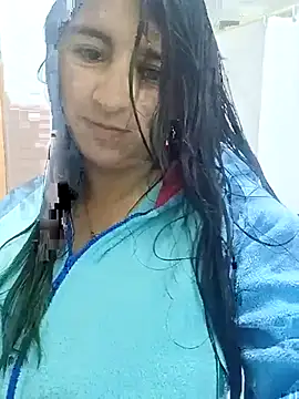 Snapshot of _Angelinaandrade_ chatting on October 17, 1:31 am Angelinaandrade online show from October 17, 1:31 am