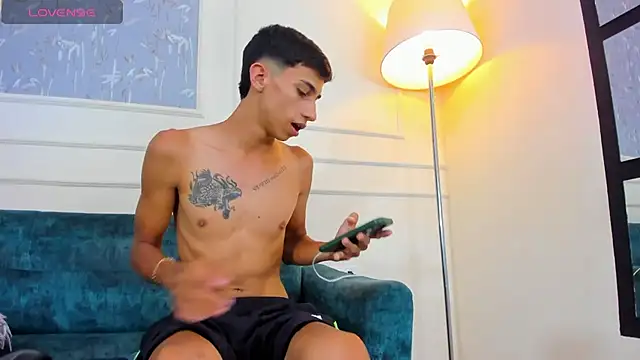 Lucian Davi online show from September 16, 4:02 am