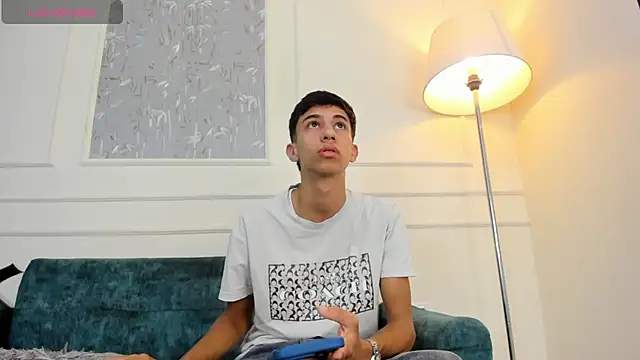 Lucian Davi online show from October 6, 12:13 pm