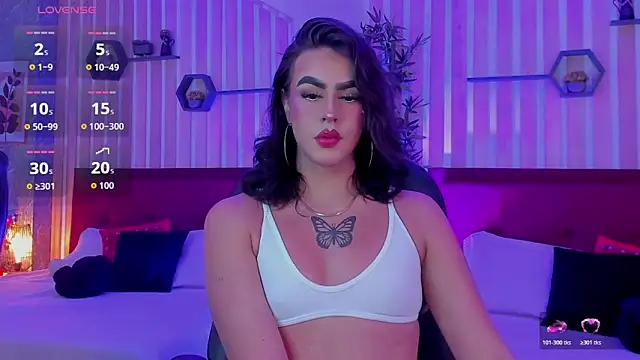 Snapshot of miah_connor chatting on February 20, 3:03 am miah connor online show from February 20, 3:03 am