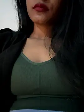 Hot Goldengirl online show from January 13, 7:30 pm