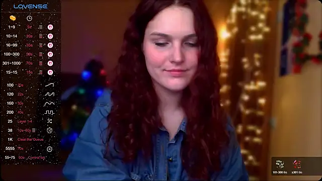 Snapshot of Jenna_Sativa chatting on January 5, 6:22 pm Jenna Sativa online show from January 5, 6:22 pm