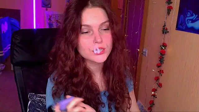 Jenna Sativa online show from July 9, 10:41 am