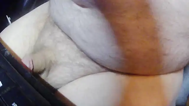 Snapshot of d5775 chatting on February 12, 1:22 am d5775 online show from February 12, 1:22 am