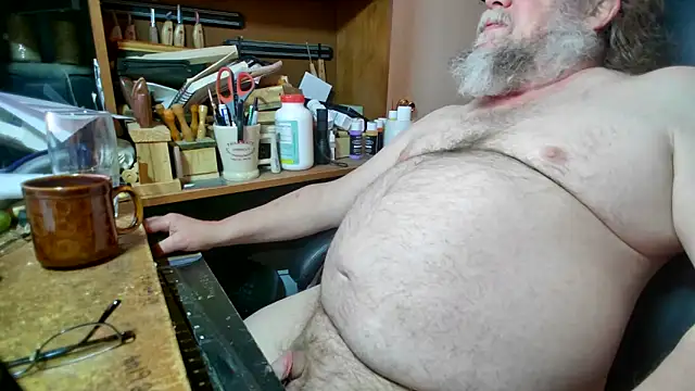 Snapshot of d5775 chatting on March 1, 3:25 pm d5775 online show from March 1, 3:25 pm