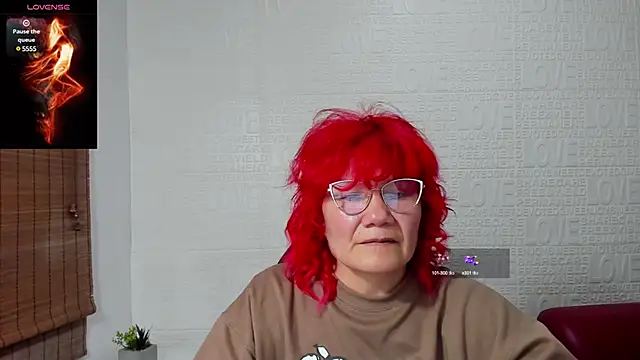 Salomeediaz  online show from January 8, 8:50 pm