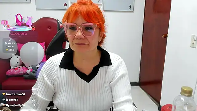 Salomeediaz  online show from March 8, 2:04 am