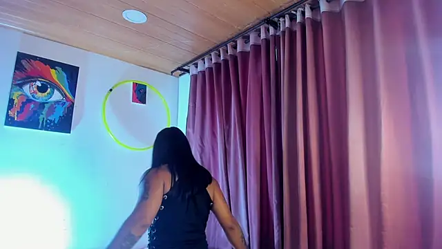 Snapshot of nicole_volkov chatting on January 15, 10:57 pm nicole volkov online show from January 15, 10:57 pm