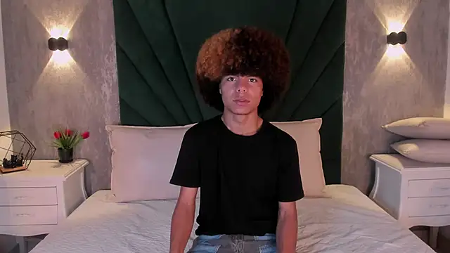 Alexiis Etereo online show from February 5, 7:29 pm